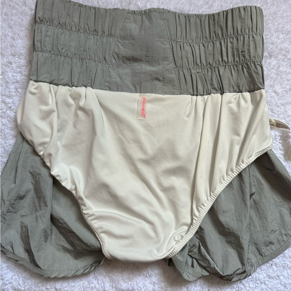 Free People The Way Home Shorts in grey - Picture 4 of 4